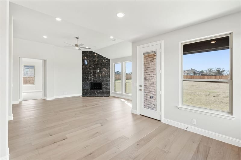 733 Serenity Lane, Red Oak TX 75154 - Photo 16