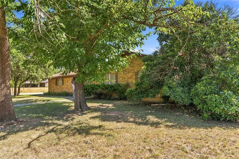 4309 9th Street, Brownwood TX 76801 - Photo 5