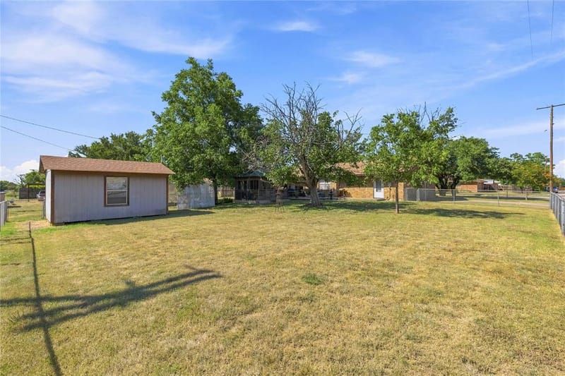 4309 9th Street, Brownwood TX 76801 - Photo 29
