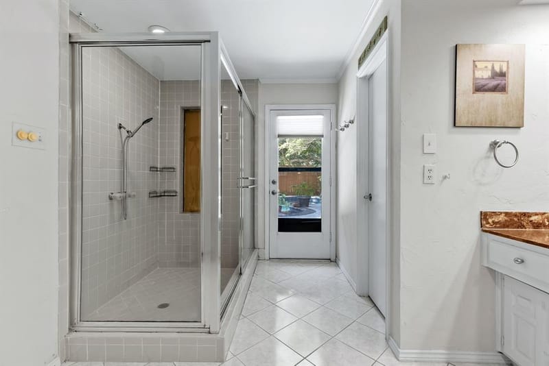 6803 Fernshaw Drive, Dallas TX 75248 - Photo 26