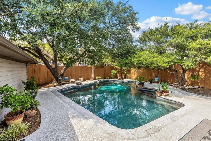 6803 Fernshaw Drive, Dallas TX 75248 - Photo 36
