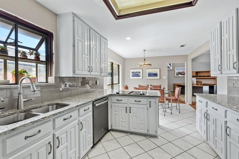 6803 Fernshaw Drive, Dallas TX 75248 - Photo 19