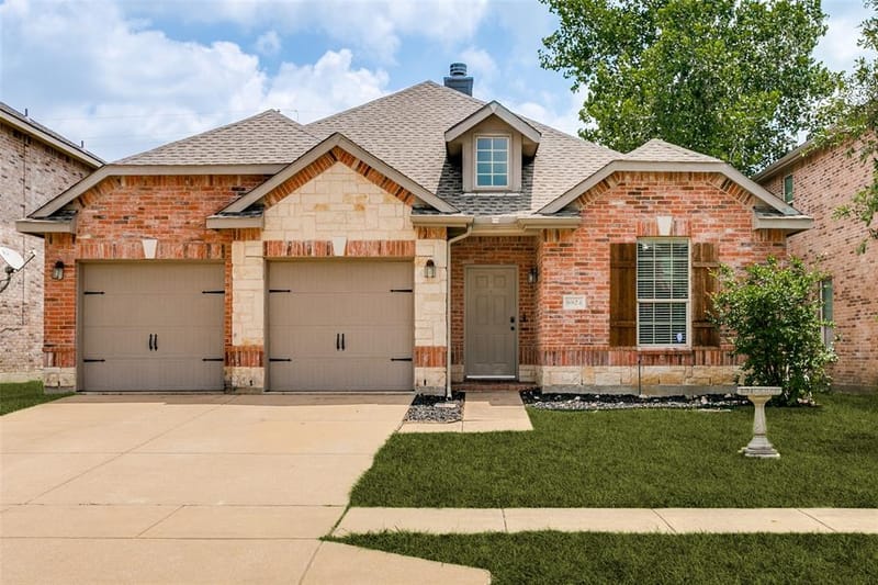 8824 Noontide Drive, Fort Worth TX 76179