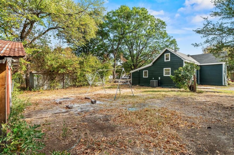 1008 W 10th Street, Bonham TX 75418 - Photo 22