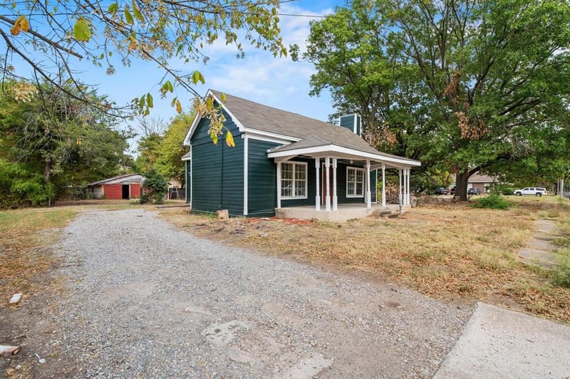 1008 W 10th Street, Bonham TX 75418 - Photo 19