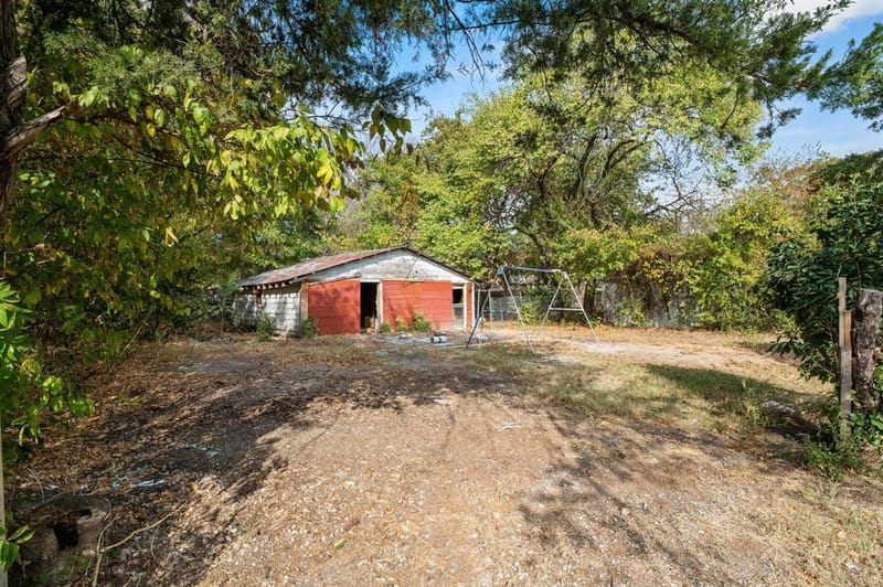 1008 W 10th Street, Bonham TX 75418 - Photo 21