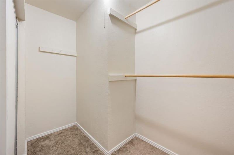 607 N Church Street, Pilot Point TX 76258 - Photo 17