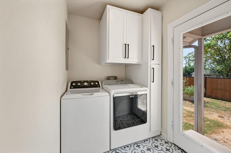 607 N Church Street, Pilot Point TX 76258 - Photo 14