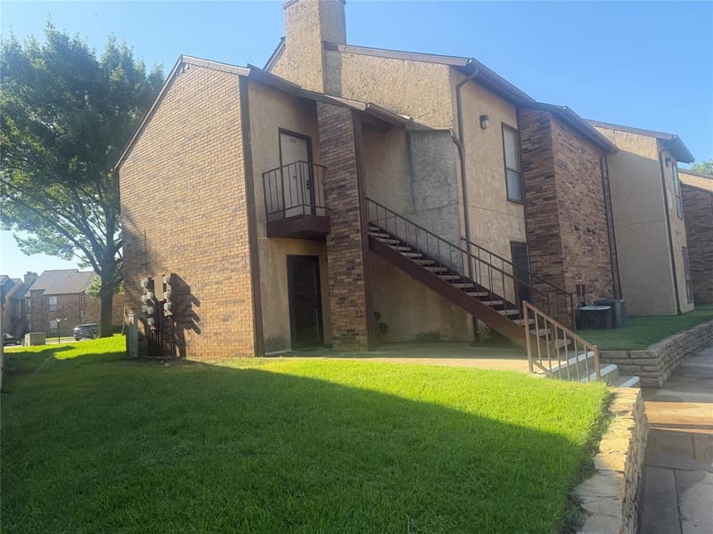 2103 Friendly Drive # 3210, Arlington TX 76011