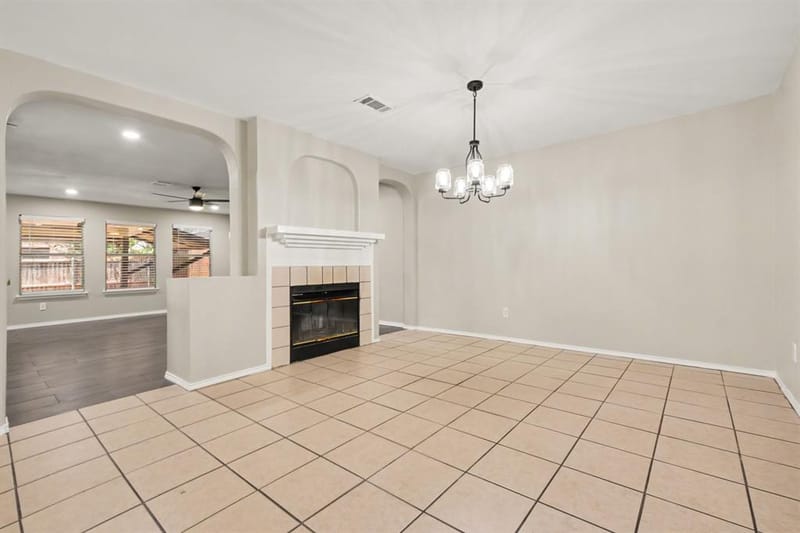 2016 Cardinal Lane, Lewisville TX 75077 - Photo 2