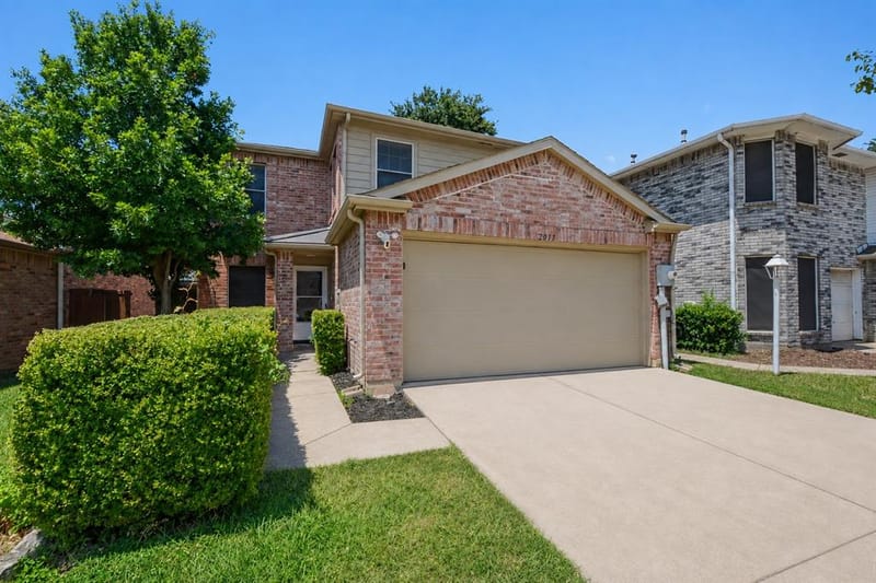 2016 Cardinal Lane, Lewisville TX 75077 - Photo 33