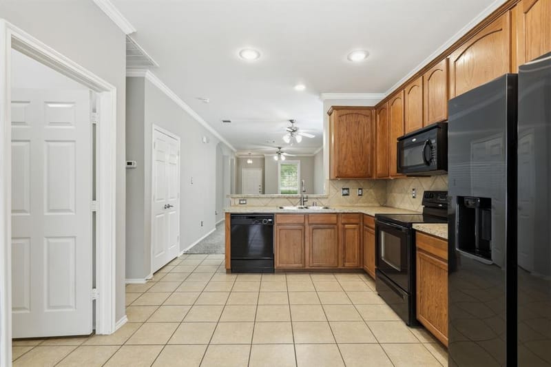 9517 Waterman Drive, Providence Village TX 76227 - Photo 12