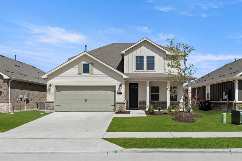 761 Waterhouse Lake Drive, Anna TX 75409