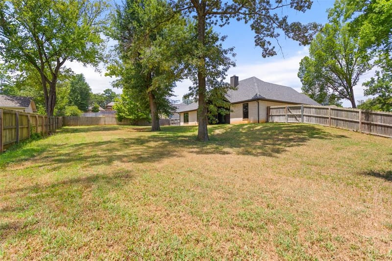 12109 Oak Grove Drive, Tyler TX 75706 - Photo 34