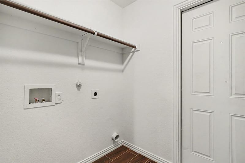 1255 E Davis Avenue, Fort Worth TX 76104 - Photo 21