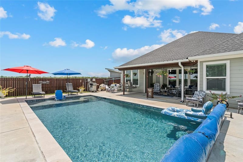 225 Swan Lake, Waco TX 76708 - Photo 2