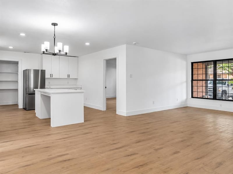7207 Greenspan Avenue, Dallas TX 75232 - Photo 9