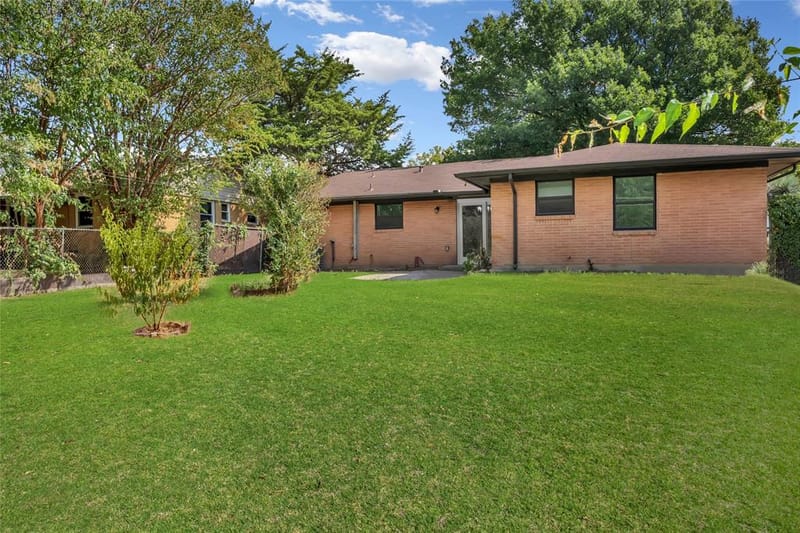 7207 Greenspan Avenue, Dallas TX 75232 - Photo 19