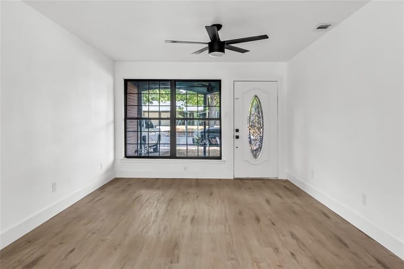 7207 Greenspan Avenue, Dallas TX 75232 - Photo 8