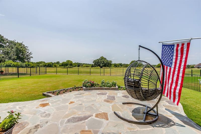 12409 Eagle Narrows Drive, Fort Worth TX 76179 - Photo 4
