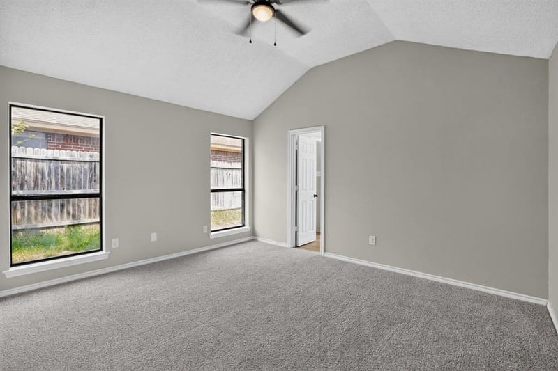 6057 Hillglen Drive, Watauga TX 76148 - Photo 22