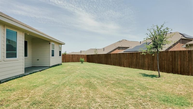 319 Sedalia Trail, Justin TX 76247 - Photo 30