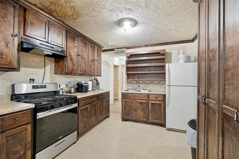 6625 Speight Street, Dallas TX 75232 - Photo 4