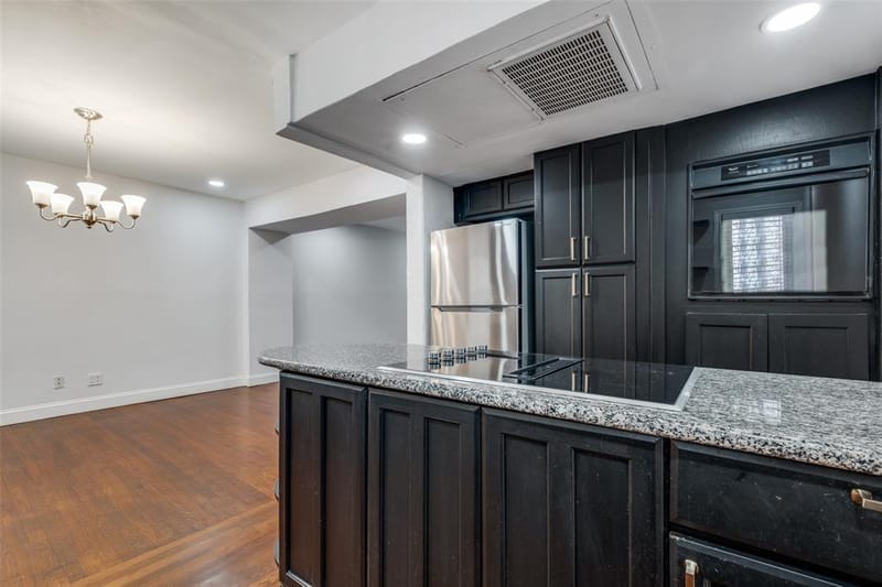 6488 Bordeaux Avenue, Dallas TX 75209 - Photo 10