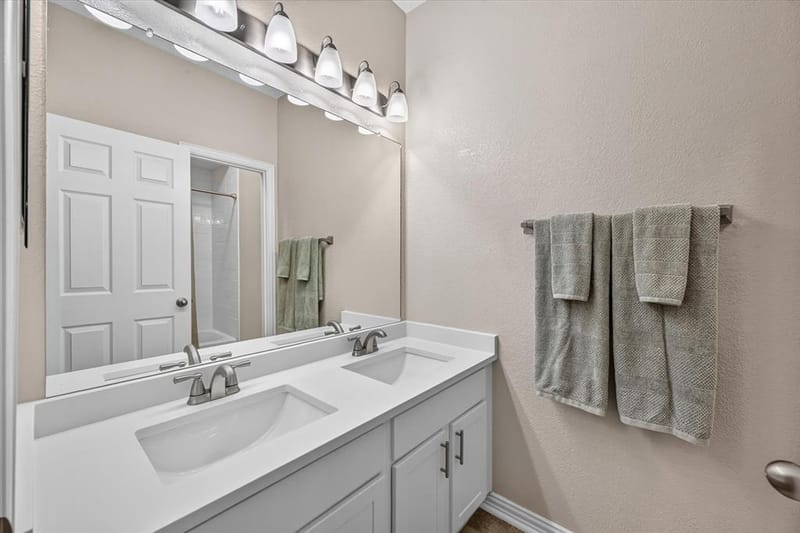 1804 Shadywood Lane, Flower Mound TX 75028 - Photo 23