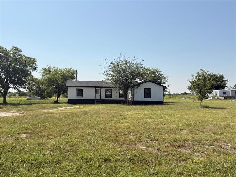 240 County Road 2723, Decatur TX 76234
