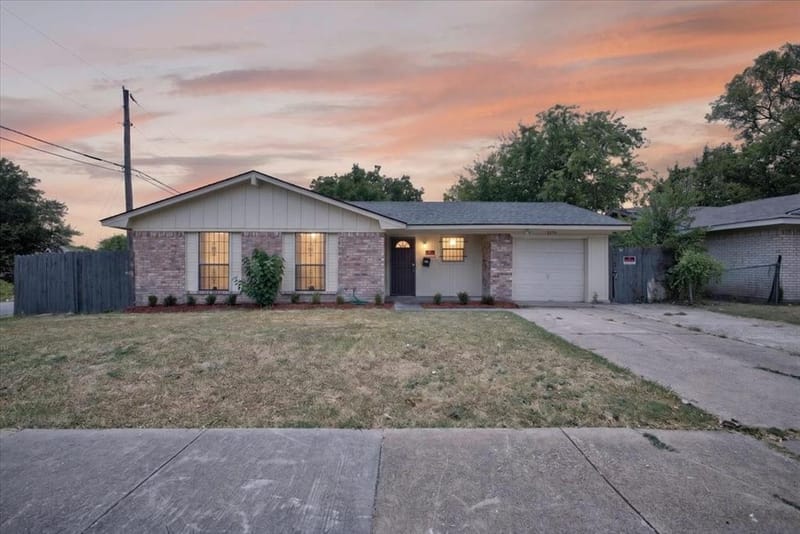 3250 Pacesetter Drive, Dallas TX 75241