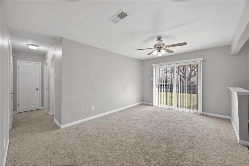 3250 Pacesetter Drive, Dallas TX 75241 - Photo 4