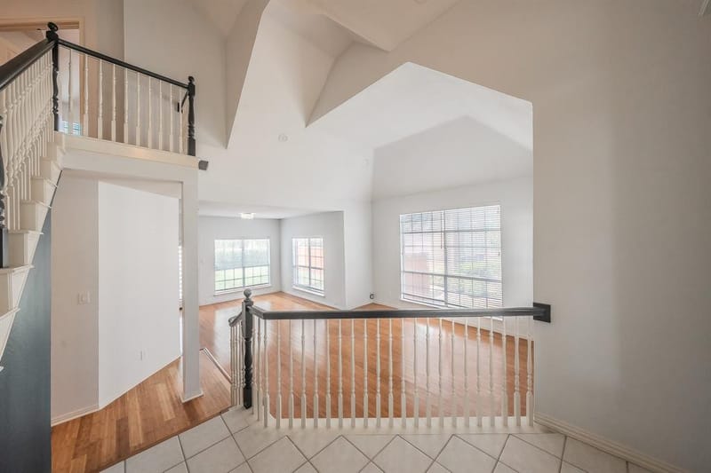 10503 Waters Drive, Irving TX 75063 - Photo 5