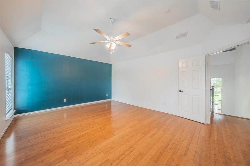 10503 Waters Drive, Irving TX 75063 - Photo 29