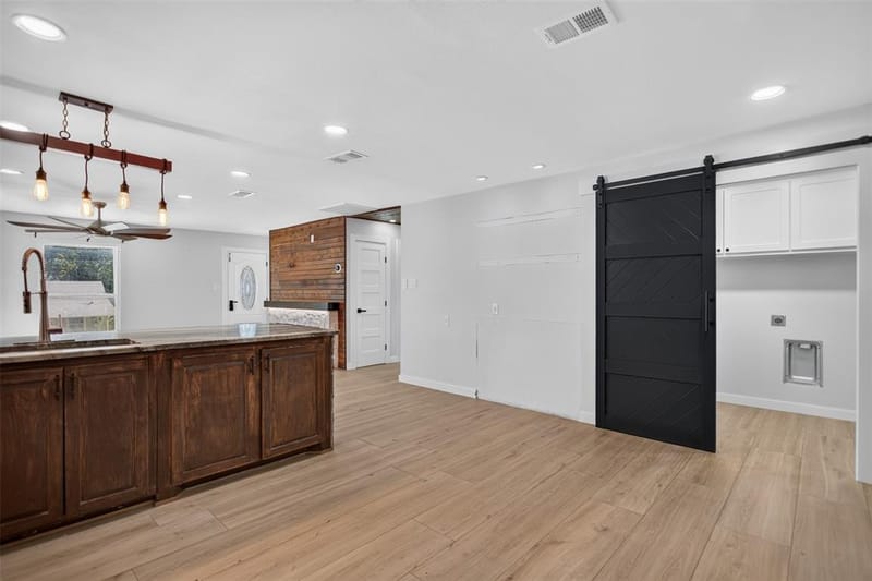 335 Avenue I, Dallas TX 75203 - Photo 7