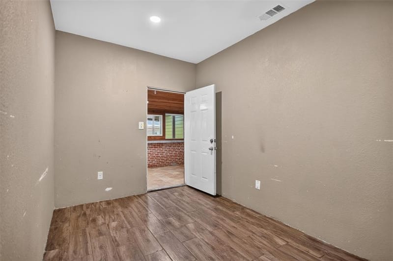 335 Avenue I, Dallas TX 75203 - Photo 18