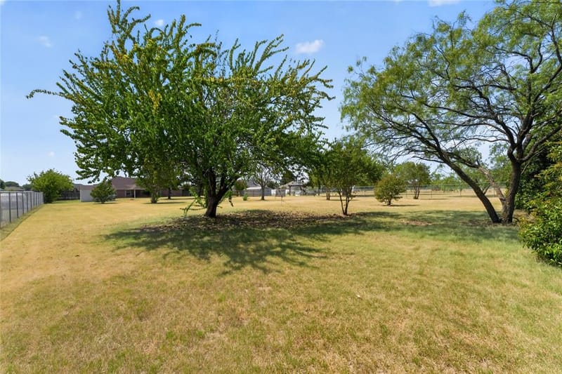 10257 E Rancho Diego Lane, Fort Worth TX 76036 - Photo 10