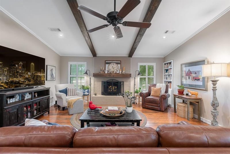 703 Robin Lane, Argyle TX 76226 - Photo 23