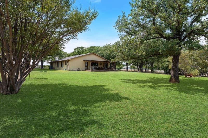 703 Robin Lane, Argyle TX 76226 - Photo 13