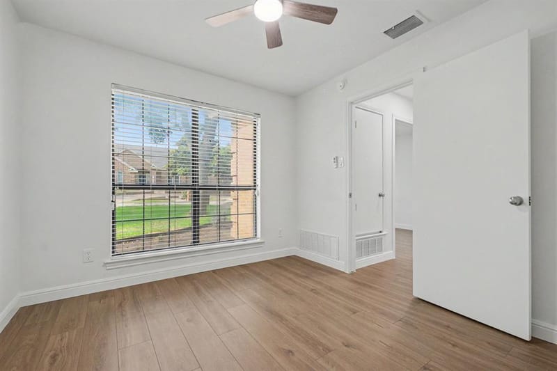 4425 Avonshire Lane, Plano TX 75093 - Photo 22