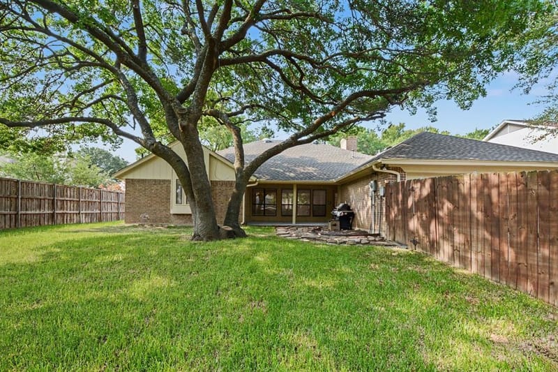 4425 Avonshire Lane, Plano TX 75093 - Photo 30
