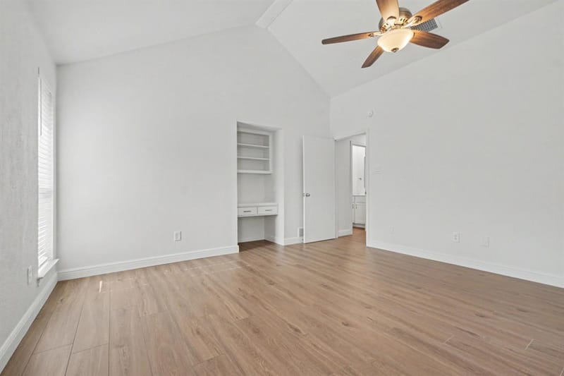4425 Avonshire Lane, Plano TX 75093 - Photo 18
