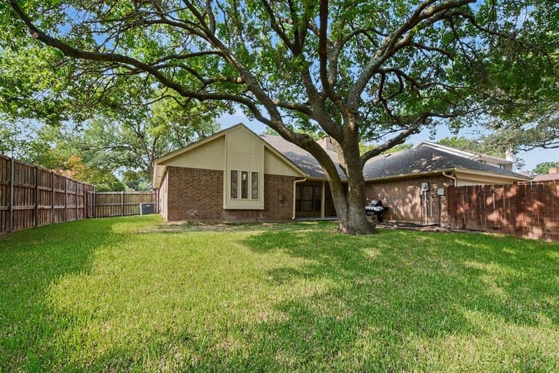 4425 Avonshire Lane, Plano TX 75093 - Photo 31