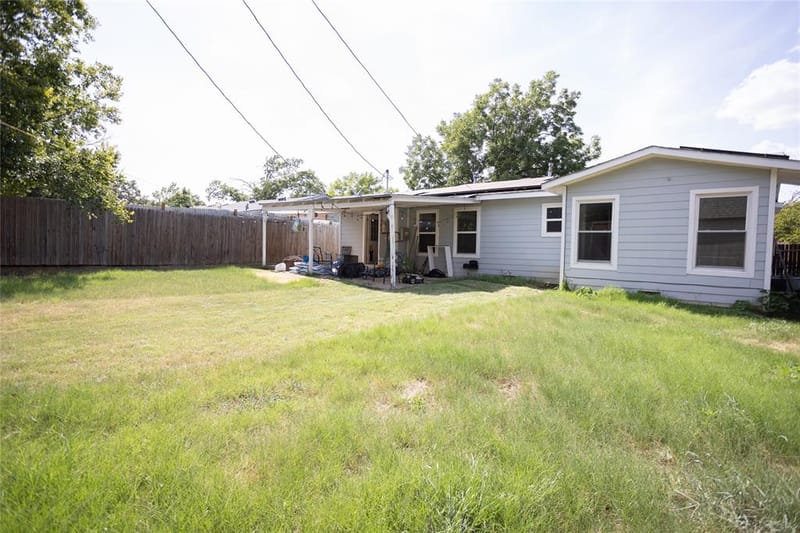 2121 San Jose, Fort Worth TX 76112 - Photo 24