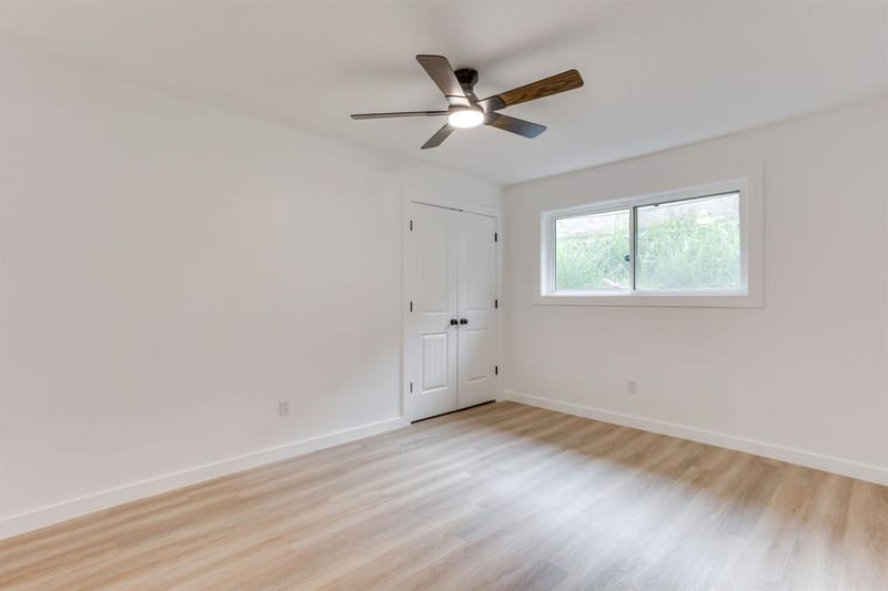 332 W Hallmark Drive, Fort Worth TX 76134 - Photo 16