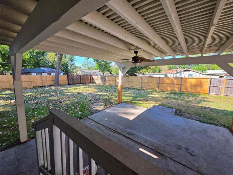 374 S Preston Street, Van Alstyne TX 75495 - Photo 17