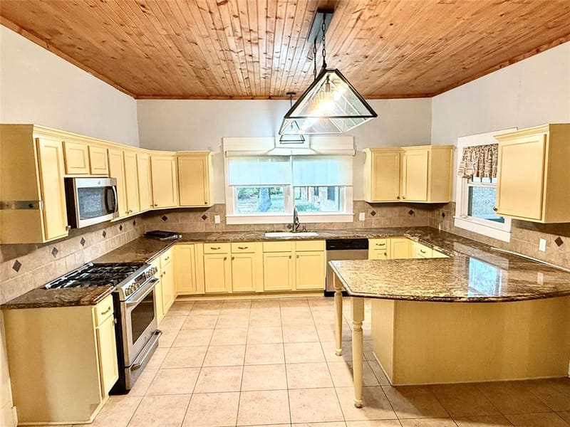 374 S Preston Street, Van Alstyne TX 75495 - Photo 8