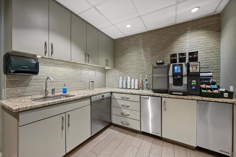 330 E Las Colinas Boulevard E # 240, Irving TX 75039 - Photo 27