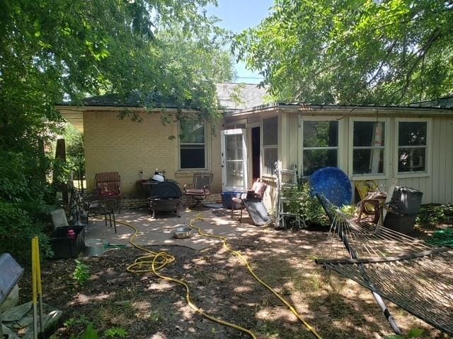 516 S Weaver Street, Gainesville TX 76240 - Photo 2