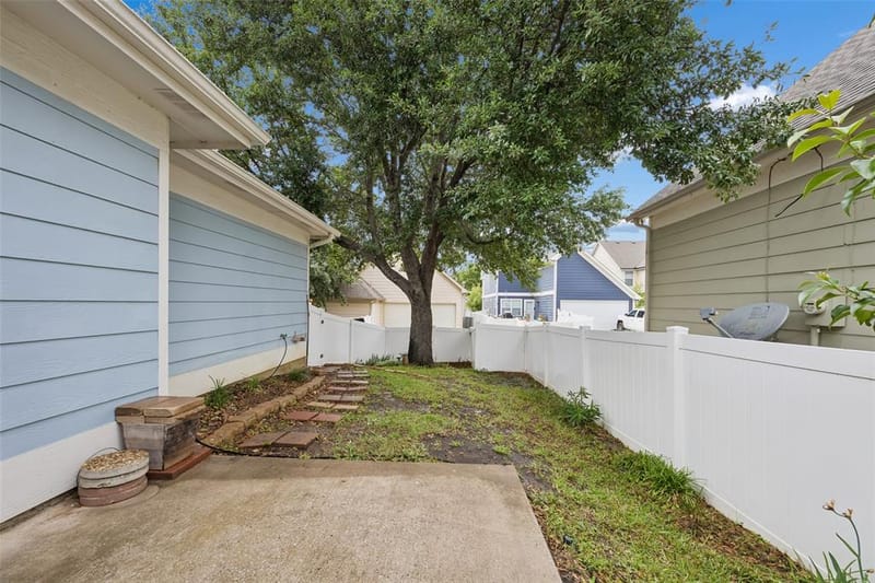 1317 Live Oak Lane, Savannah TX 76227 - Photo 27